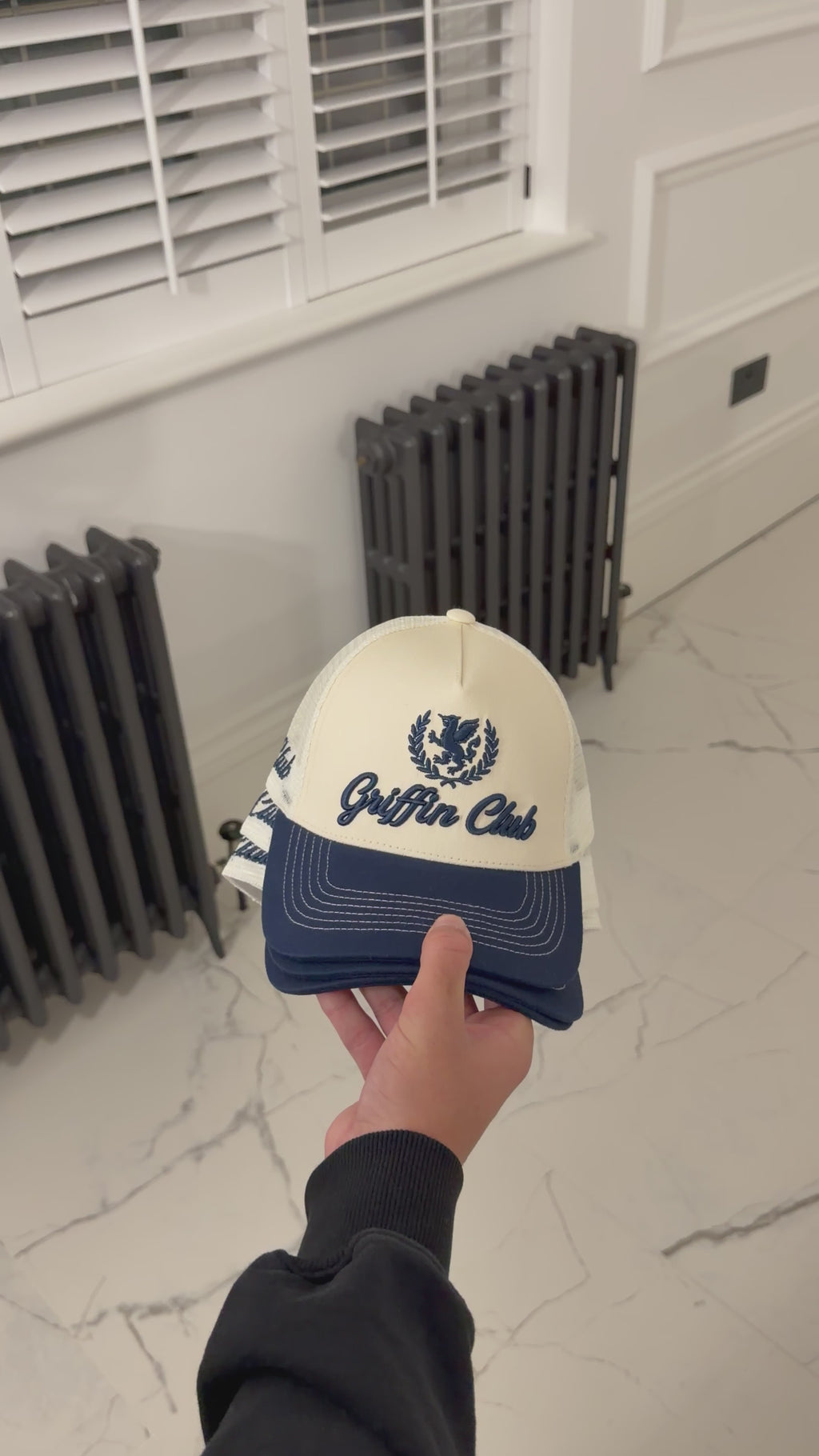 Beige/Blue - Griffin club hat